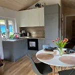 Ferienhaus Tinyhouse Frida Moderne & Stilvolle Auszeit Am & Ruhe In Mecklenburgische Seenplatte Klima, Grill *